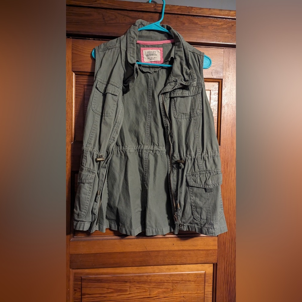 Ashley Outerwear sleeveless jacket